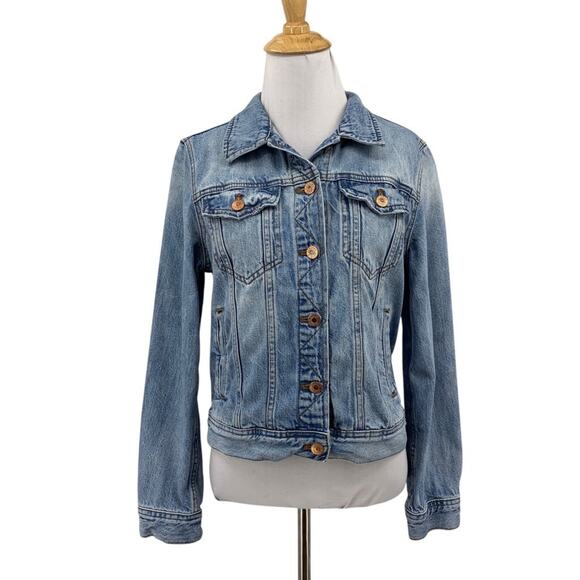 J Crew Jacket Womens M Medium Blue Jean Classic Denim Flap Pockets Cropped - Picture 1 of 13